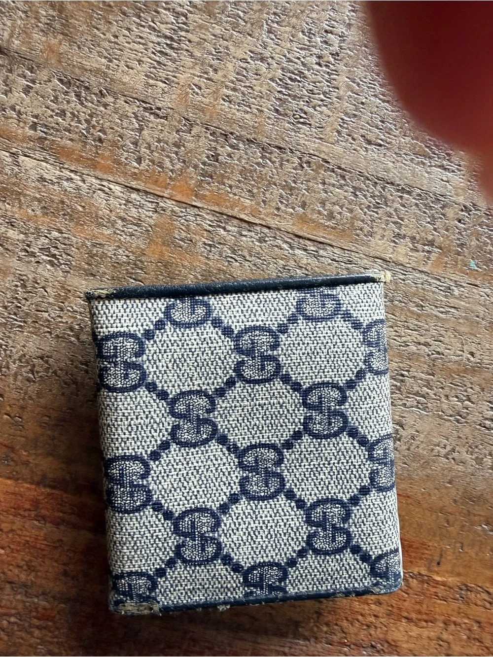 Gucci Black and Cream Card Coin Case with Interlocking GG